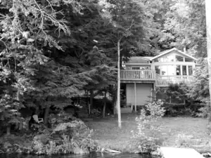 The original cottage was simply too small to accomodate children and grandchildren during summer holidays.