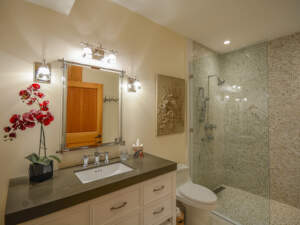 Muskoka bathroom builders photo gallery thumbnail image.