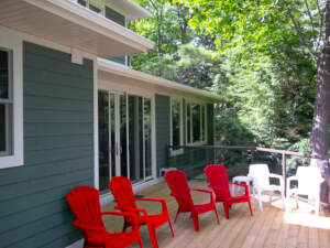 Muskoka cottage builders photo gallery thumbnail image.
